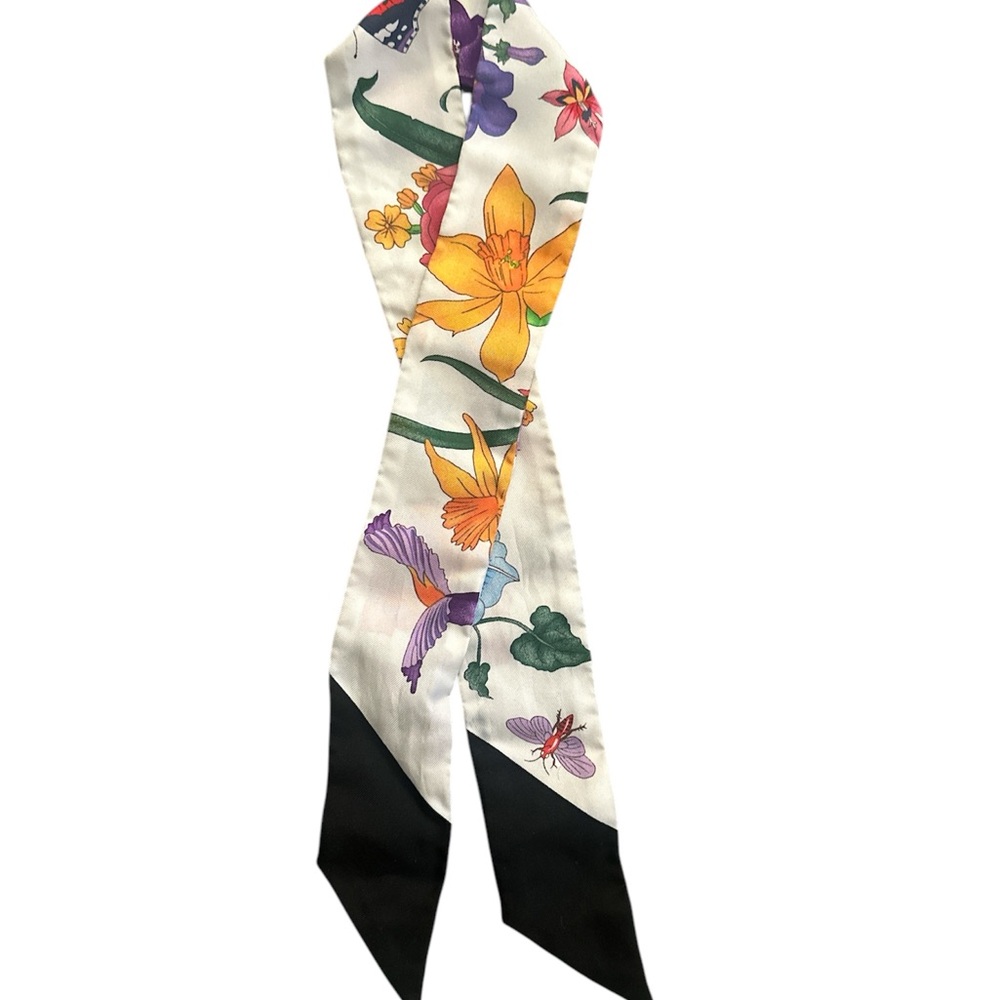 Gucci FLORA PRINT SILK TWILL NECK BOW - Picture 5 of 8